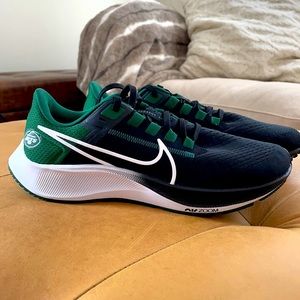 Brand NWOT Nike Air Zoom Pegasus 38 Special Edition NFL New York Jets Sneakers